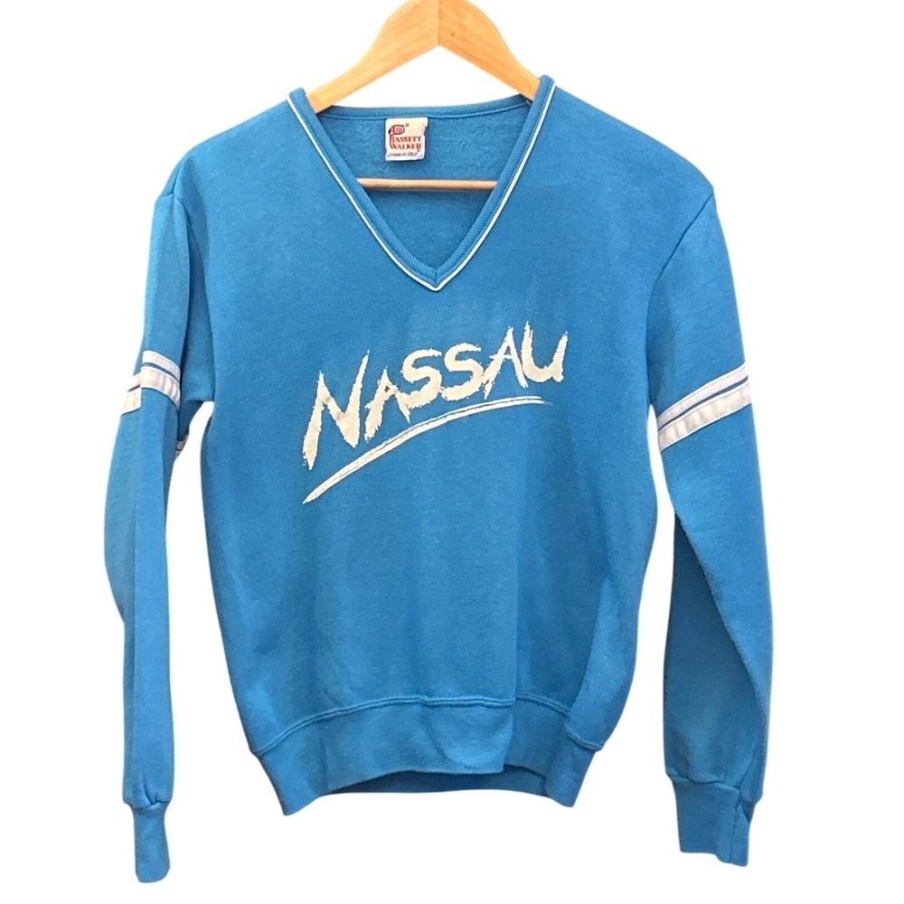 80s Bassett Walker Sweatshirt Nassau Retro Sporty Coastal